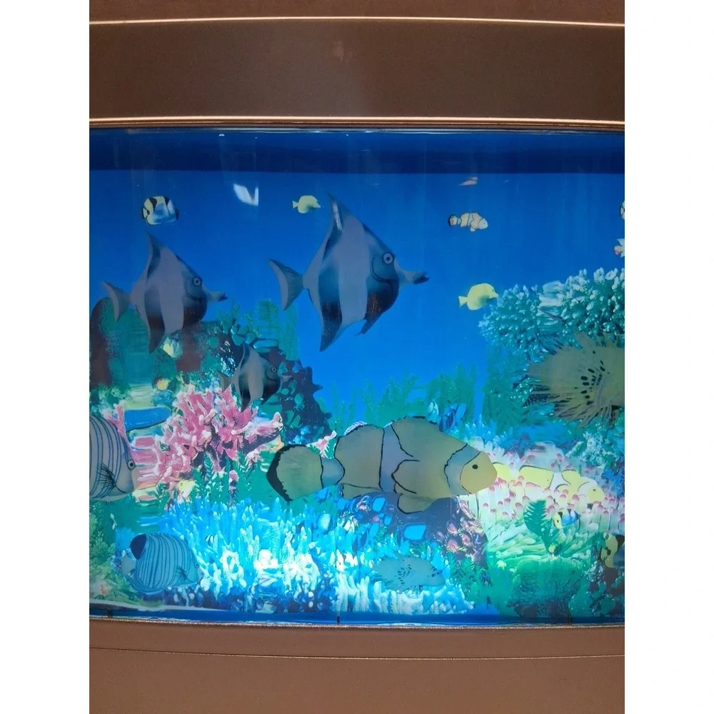 Aquarium Motion Lamp Multicolor LED Lighted Novelty Marine Plastic Design